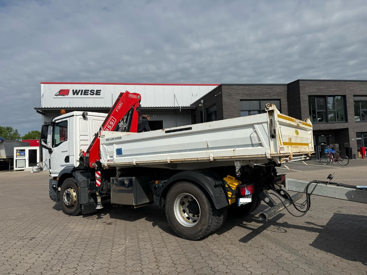 MAN TGM 18.320 4x2 BB mit Fassi F135 Kipper Kran - Tovornjak prekucnik, Tovornjak z dvigalom: slika 4 MAN TGM 18.320 4x2 BB mit Fassi F135 Kipper Kran - Tovornjak prekucnik, Tovornjak z dvigalom: slika 4