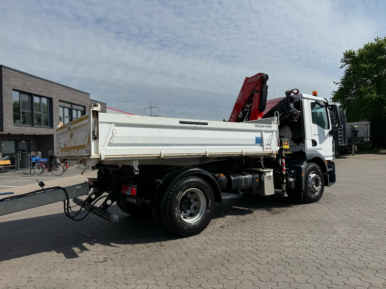 MAN TGM 18.320 4x2 BB mit Fassi F135 Kipper Kran - Tovornjak prekucnik, Tovornjak z dvigalom: slika 3 MAN TGM 18.320 4x2 BB mit Fassi F135 Kipper Kran - Tovornjak prekucnik, Tovornjak z dvigalom: slika 3