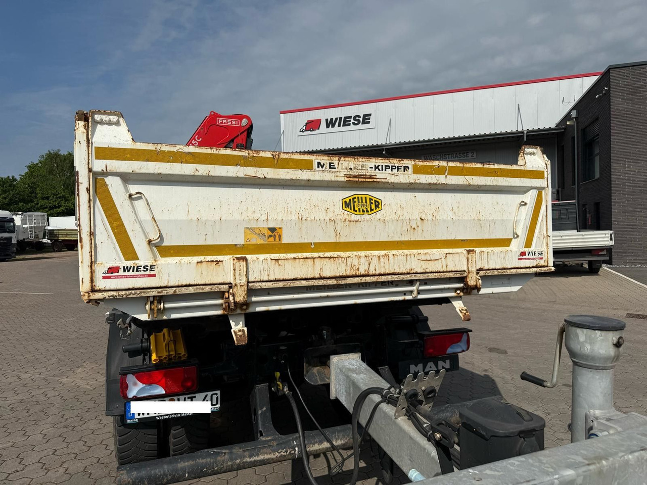 MAN TGM 18.320 4x2 BB mit Kran Fassi F135 Kipper - Tovornjak prekucnik, Tovornjak z dvigalom: slika 5 MAN TGM 18.320 4x2 BB mit Kran Fassi F135 Kipper - Tovornjak prekucnik, Tovornjak z dvigalom: slika 5