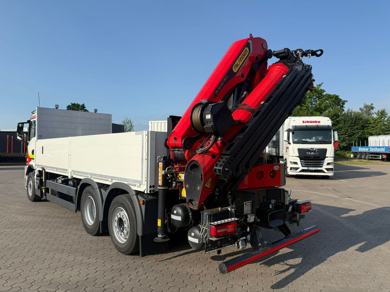 MAN TGS 26.430 Kran Palfinger PK 35.502 H, 5600 km - Tovornjak s kesonom, Tovornjak z dvigalom: slika 5 MAN TGS 26.430 Kran Palfinger PK 35.502 H, 5600 km - Tovornjak s kesonom, Tovornjak z dvigalom: slika 5
