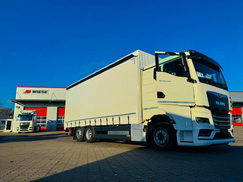 Vlečno vozilo MAN TGX 26.440 6x2 LL Schwerlast Ladebordwand/Rampe: slika 9 Vlečno vozilo MAN TGX 26.440 6x2 LL Schwerlast Ladebordwand/Rampe: slika 9