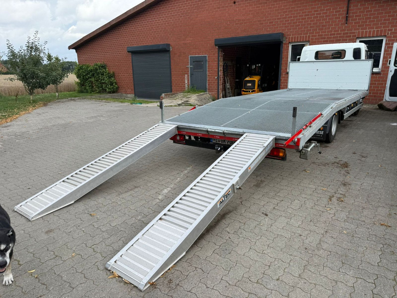 Mitsubishi Fuso Canter 7C18 Arbeitsbühnentransporter - Dostavno vozilo s kesonom: slika 2 Mitsubishi Fuso Canter 7C18 Arbeitsbühnentransporter - Dostavno vozilo s kesonom: slika 2