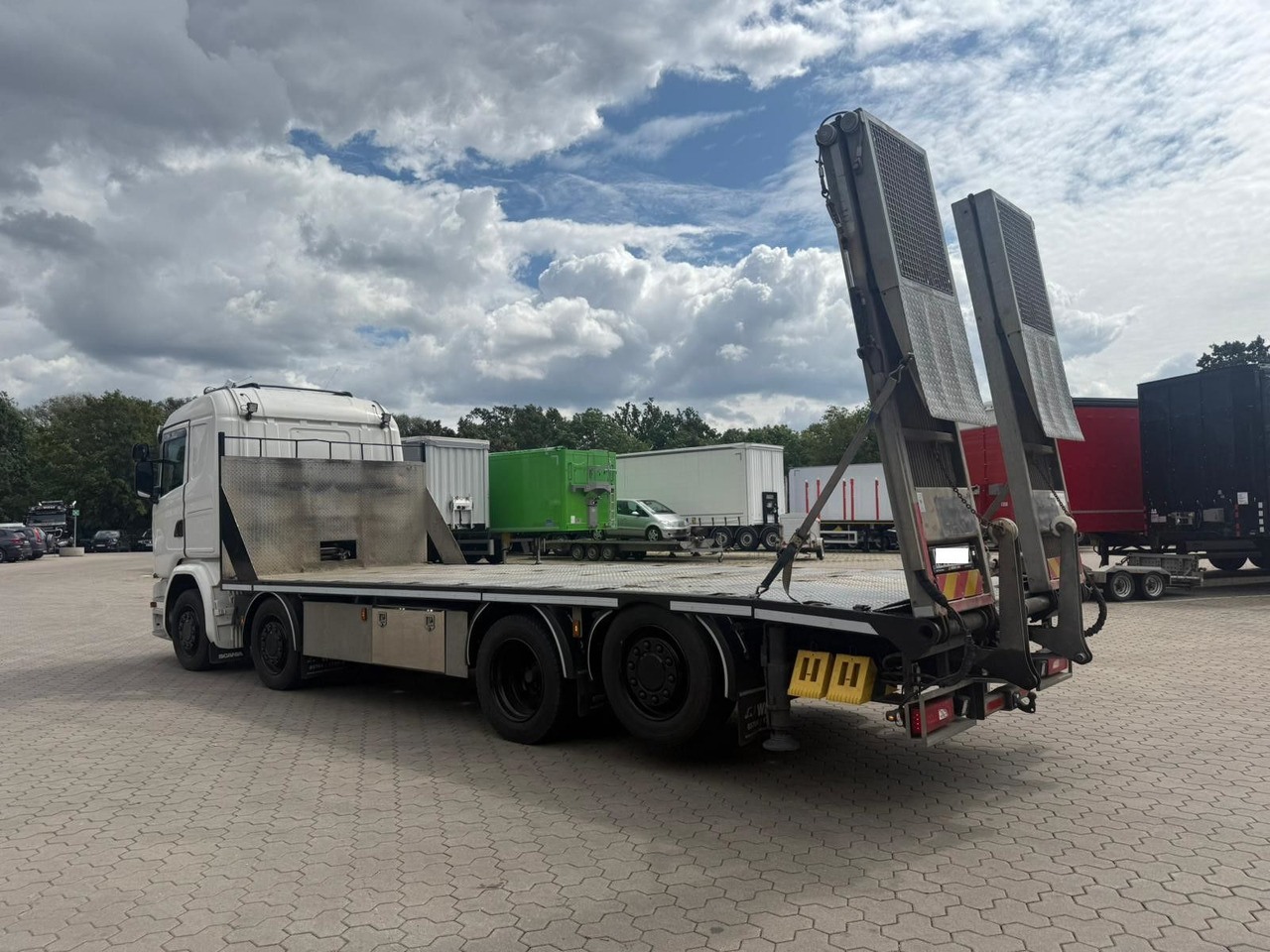 Scania G450 Baumaschinentransporter mit Rampen - Tovornjak avtotransporter: slika 3 Scania G450 Baumaschinentransporter mit Rampen - Tovornjak avtotransporter: slika 3