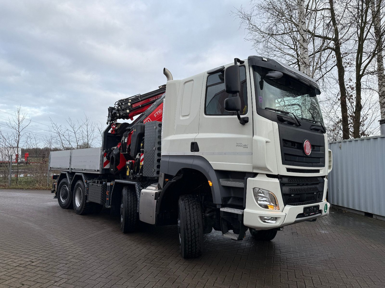 Tatra 41.500 8x8 Phoenix Fassi F710 Kran - Tovornjak s kesonom, Tovornjak z dvigalom: slika 1 Tatra 41.500 8x8 Phoenix Fassi F710 Kran - Tovornjak s kesonom, Tovornjak z dvigalom: slika 1