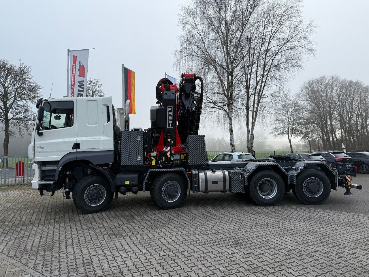 Tatra 41.500 8x8 Phoenix Fassi F710 Kran - Tovornjak s kesonom, Tovornjak z dvigalom: slika 5 Tatra 41.500 8x8 Phoenix Fassi F710 Kran - Tovornjak s kesonom, Tovornjak z dvigalom: slika 5