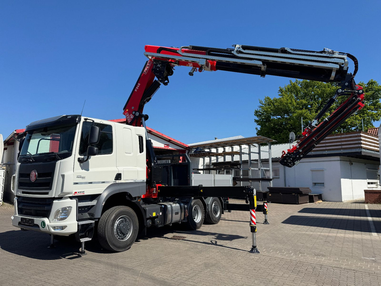 Tatra 6x6x6 Phoenix Fassi F545RA.2.27 L214 V20 - Tovornjak z dvigalom: slika 1 Tatra 6x6x6 Phoenix Fassi F545RA.2.27 L214 V20 - Tovornjak z dvigalom: slika 1