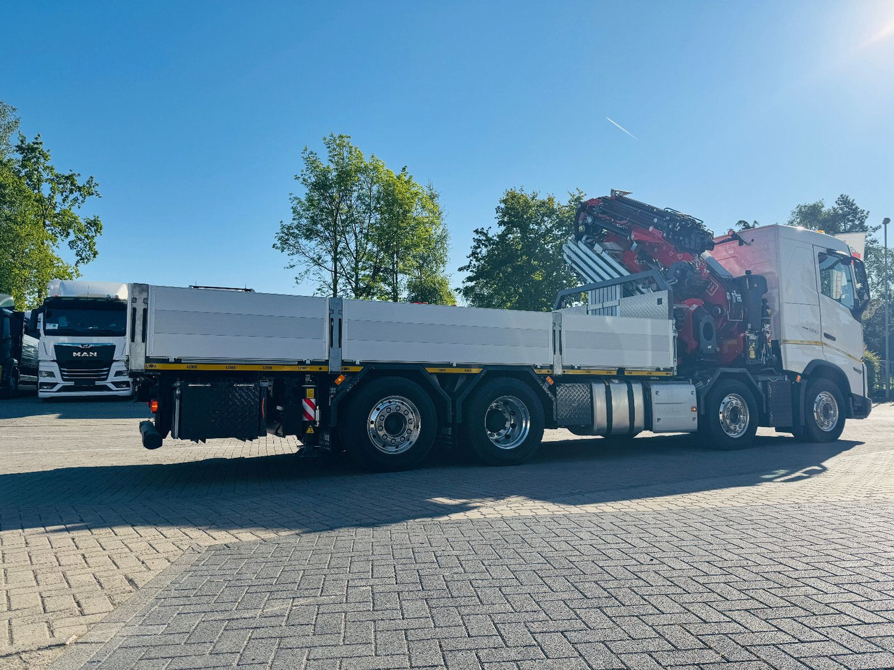 Tovornjak z dvigalom Volvo FH 500 8x2 mit F710RA.2.27 L426 und V20 Winde: slika 7
