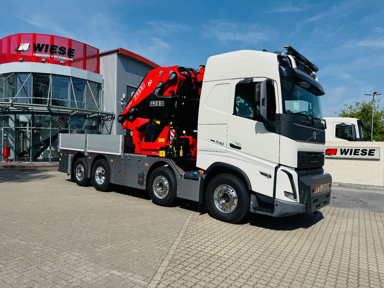 Volvo FH 540 mit Fassi F2150RAL Fly Jib + Winde - Tovornjak s kesonom, Tovornjak z dvigalom: slika 3 Volvo FH 540 mit Fassi F2150RAL Fly Jib + Winde - Tovornjak s kesonom, Tovornjak z dvigalom: slika 3