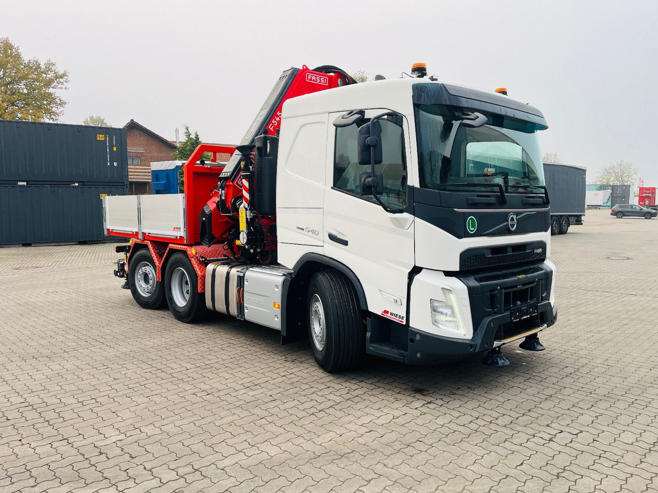 Volvo FMX 540 6x2 mit F545RA.2.28 - Tovornjak z dvigalom: slika 2 Volvo FMX 540 6x2 mit F545RA.2.28 - Tovornjak z dvigalom: slika 2