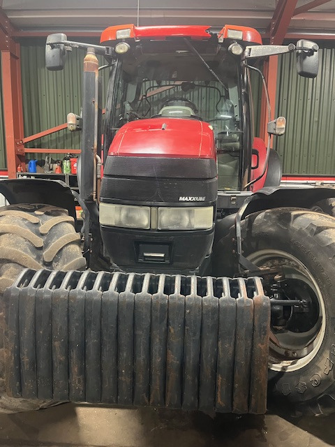 CASE IH MXU 135 - Traktor: slika 2 CASE IH MXU 135 - Traktor: slika 2