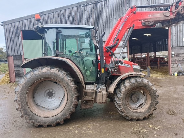 MASSEY FERGUSON 5711M - Traktor: slika 4 MASSEY FERGUSON 5711M - Traktor: slika 4