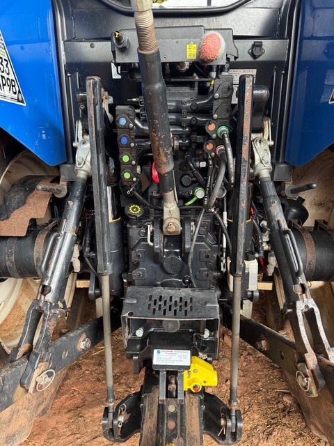 NEW HOLLAND T6.180 - Traktor: slika 5 NEW HOLLAND T6.180 - Traktor: slika 5