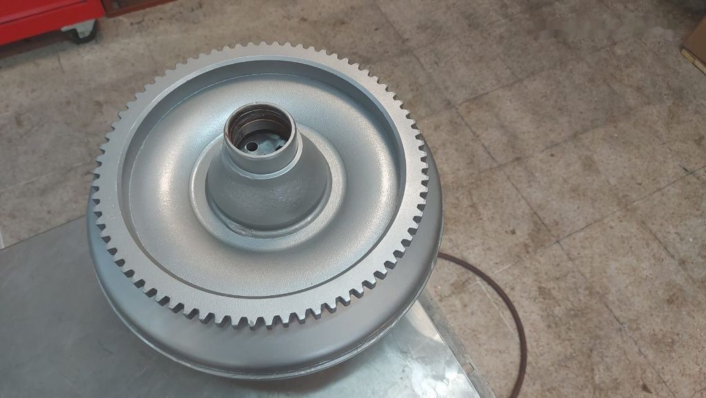 Volvo L110F-L120E-L120F,L150C-L180C (11038460,11038459,15123137,17237591,11037848,11144472 ) - Transmission za Kolesni nakladalec: slika 1 Volvo L110F-L120E-L120F,L150C-L180C (11038460,11038459,15123137,17237591,11037848,11144472 ) - Transmission za Kolesni nakladalec: slika 1