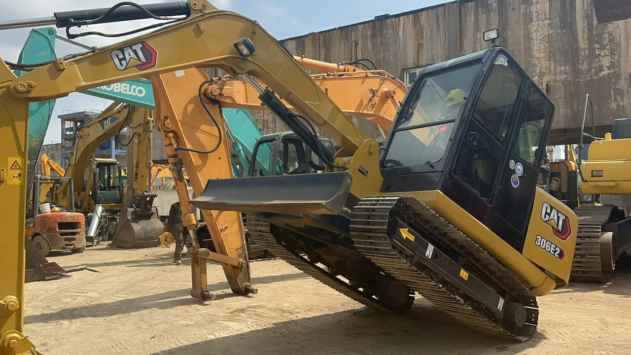 CATERPILLAR 306E2 - Mini bager: slika 2 CATERPILLAR 306E2 - Mini bager: slika 2