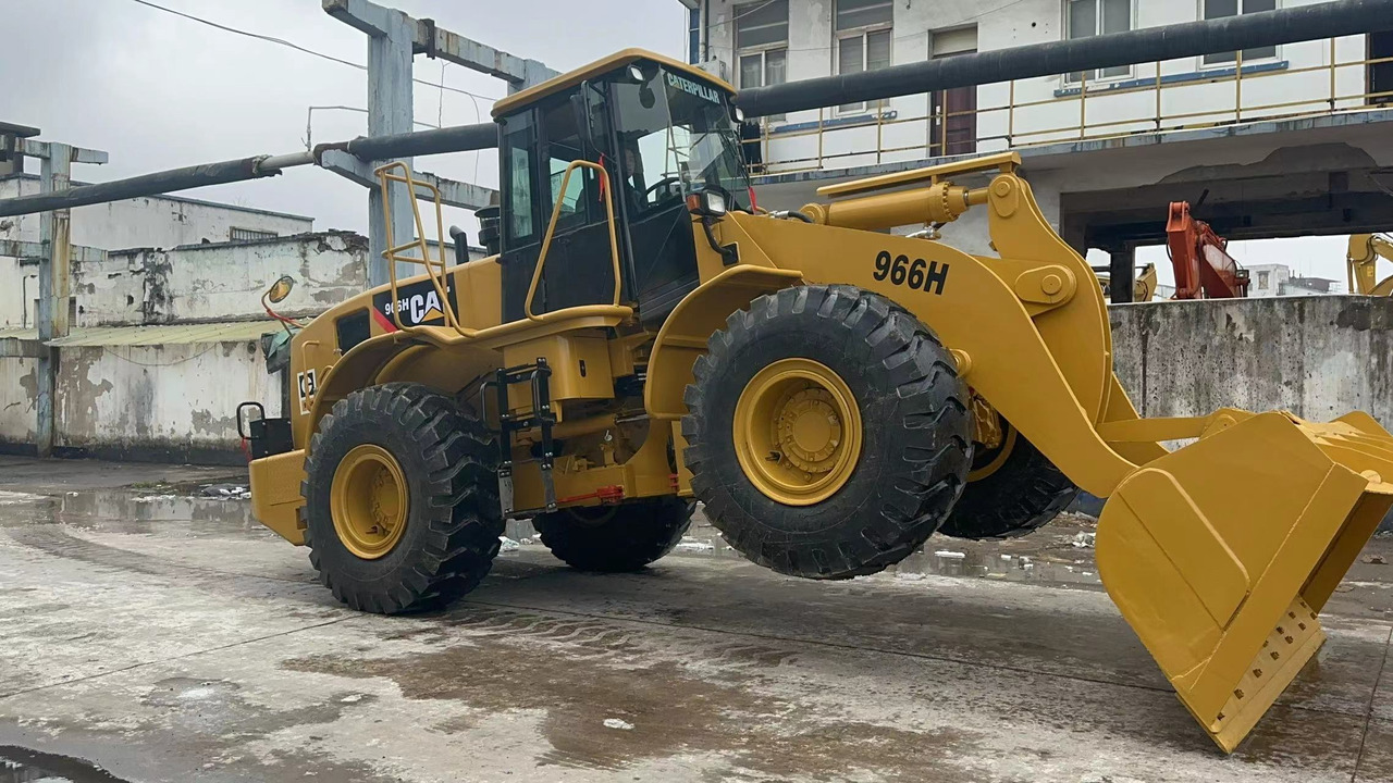 CATERPILLAR 966H - Bager na kolesih: slika 1 CATERPILLAR 966H - Bager na kolesih: slika 1