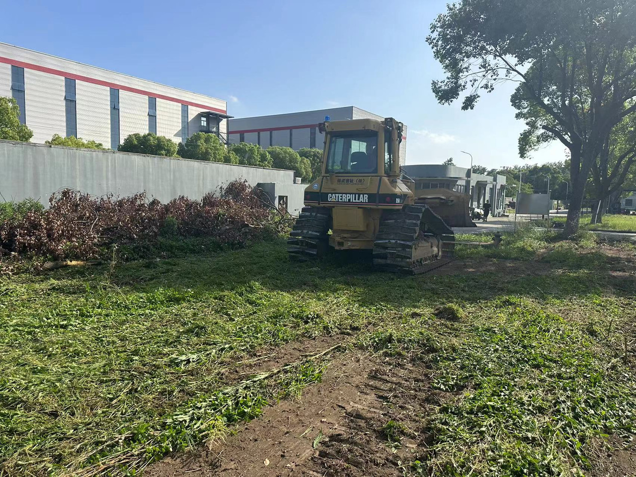 CATERPILLAR D5N - Buldožer: slika 4 CATERPILLAR D5N - Buldožer: slika 4