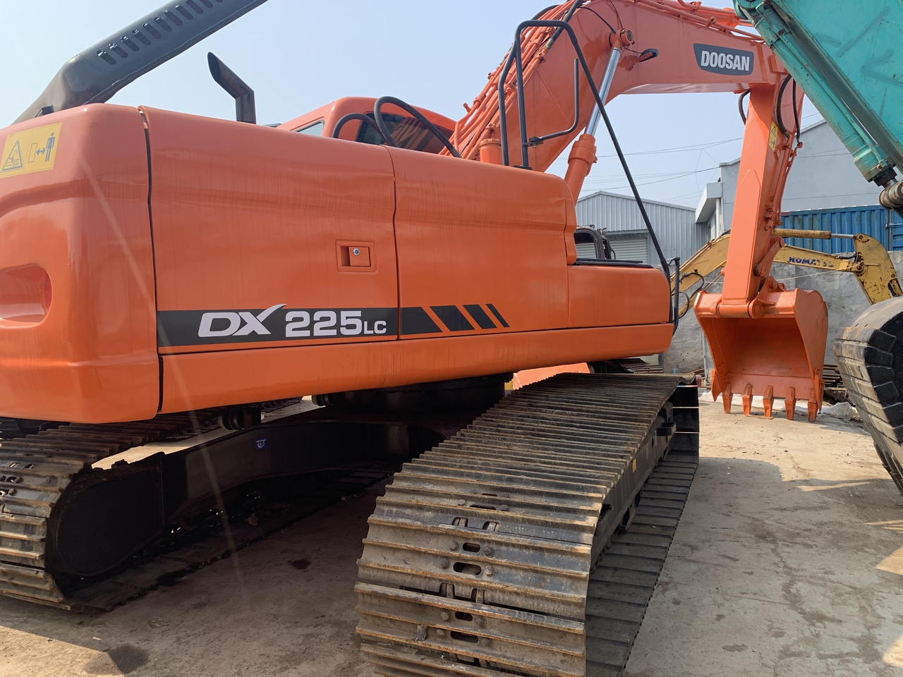 DOOSAN DX225LC-excavator - Bager goseničar: slika 3 DOOSAN DX225LC-excavator - Bager goseničar: slika 3
