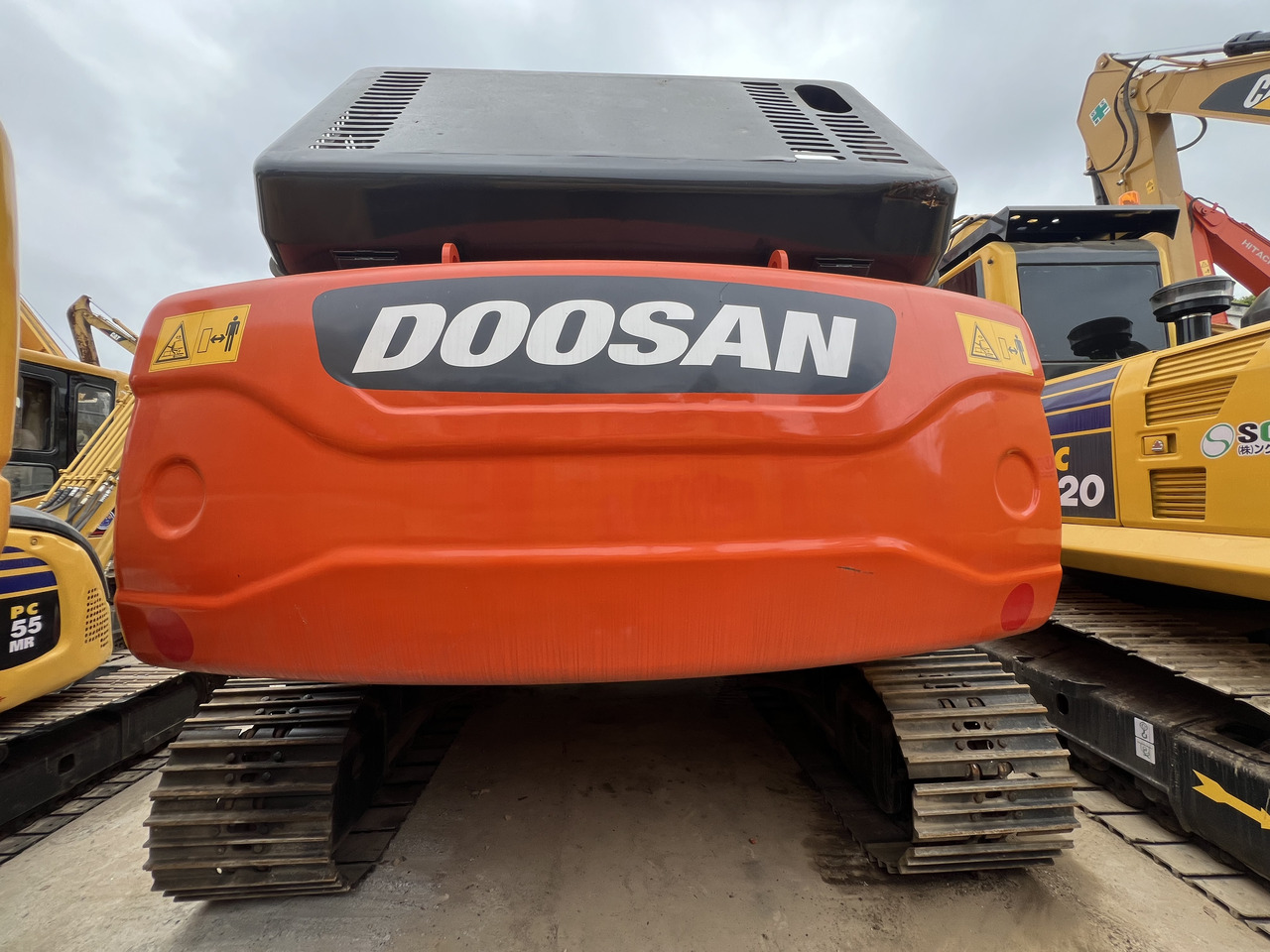 DOOSAN DX300 LC-7 - Bager goseničar: slika 2 DOOSAN DX300 LC-7 - Bager goseničar: slika 2