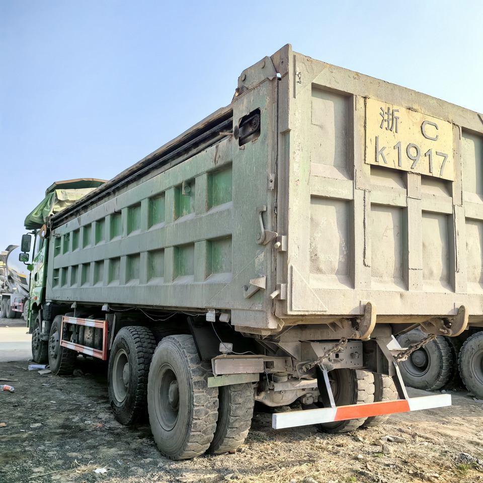 FAW 8x4 430hp-Green FAW 430 - Tovornjak prekucnik: slika 3 FAW 8x4 430hp-Green FAW 430 - Tovornjak prekucnik: slika 3