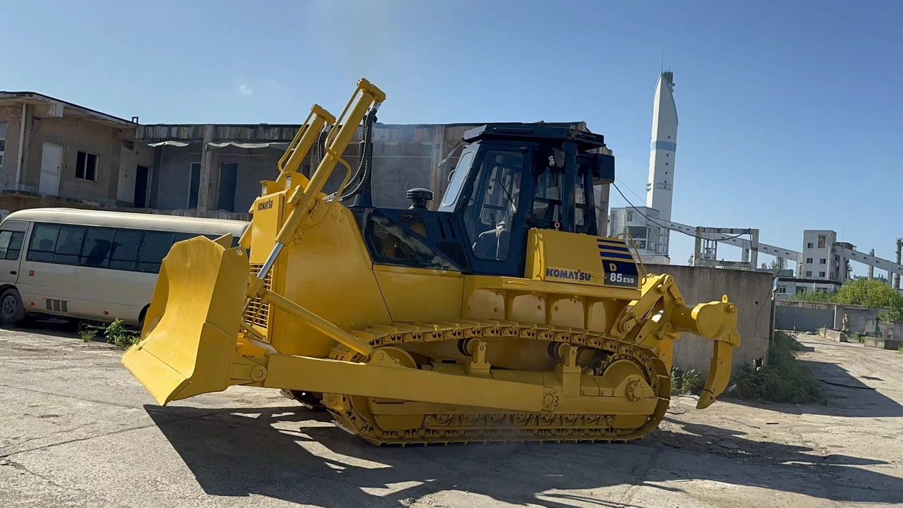 KOMATSU D85ESS-2 - Buldožer: slika 1 KOMATSU D85ESS-2 - Buldožer: slika 1