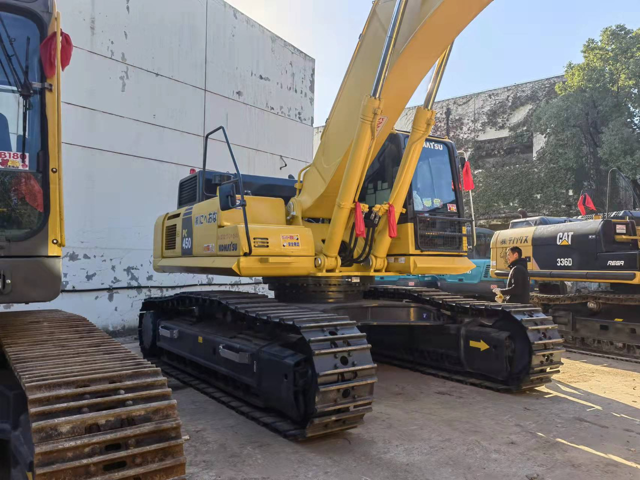 KOMATSU PC450-8-excavator - Bager goseničar: slika 3 KOMATSU PC450-8-excavator - Bager goseničar: slika 3