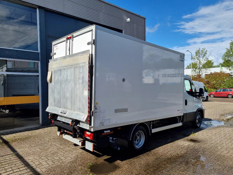 Iveco Daily 35C16 3.0D Koelkoffer LBW Xarios 350 st 230V Euro 6 - Hladilno vozilo: slika 2 Iveco Daily 35C16 3.0D Koelkoffer LBW Xarios 350 st 230V Euro 6 - Hladilno vozilo: slika 2