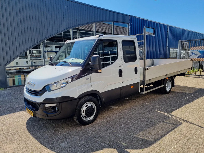Iveco Daily 35C18 3.0D DC 6 zits Open laadbak 4.10m EURO 6 - Dostavno vozilo s kesonom, Dostavno vozilo z dvojno kabino: slika 4 Iveco Daily 35C18 3.0D DC 6 zits Open laadbak 4.10m EURO 6 - Dostavno vozilo s kesonom, Dostavno vozilo z dvojno kabino: slika 4