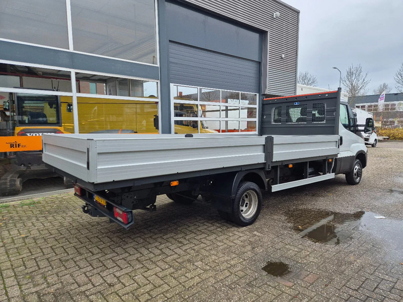 Iveco Daily 50C18 Pritsche 3.0D Euro 6 Hi-Matic GVW 3500 kg - Dostavno vozilo s kesonom: slika 2 Iveco Daily 50C18 Pritsche 3.0D Euro 6 Hi-Matic GVW 3500 kg - Dostavno vozilo s kesonom: slika 2