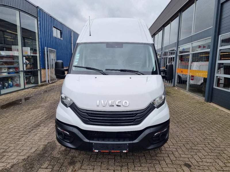 Iveco Daily 70C18 3.0D L4H3 Hi-Matic Euro 6 GVW 7000 kg - Furgon: slika 3 Iveco Daily 70C18 3.0D L4H3 Hi-Matic Euro 6 GVW 7000 kg - Furgon: slika 3