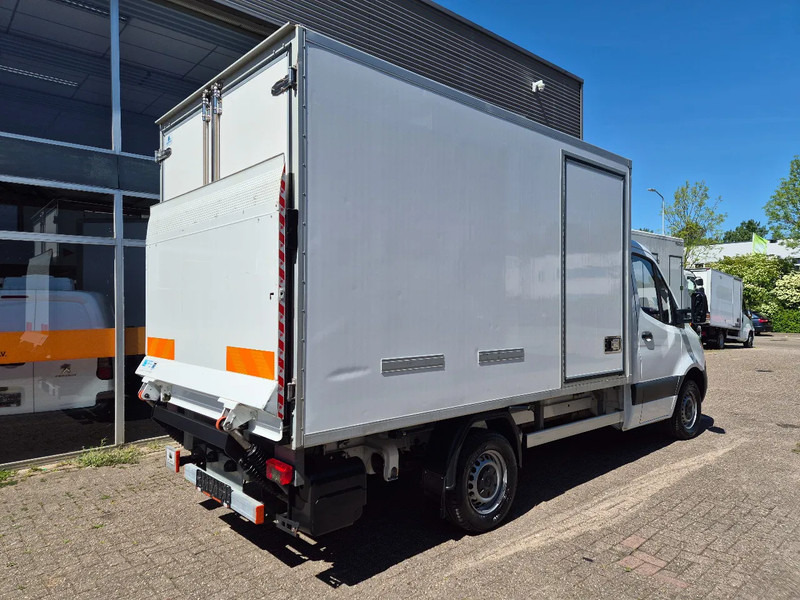 Mercedes-Benz Sprinter 315 CDI/ Kuhlkoffer/ TK V300 MAX/ LBW/ Stby230 - Hladilno vozilo: slika 3 Mercedes-Benz Sprinter 315 CDI/ Kuhlkoffer/ TK V300 MAX/ LBW/ Stby230 - Hladilno vozilo: slika 3