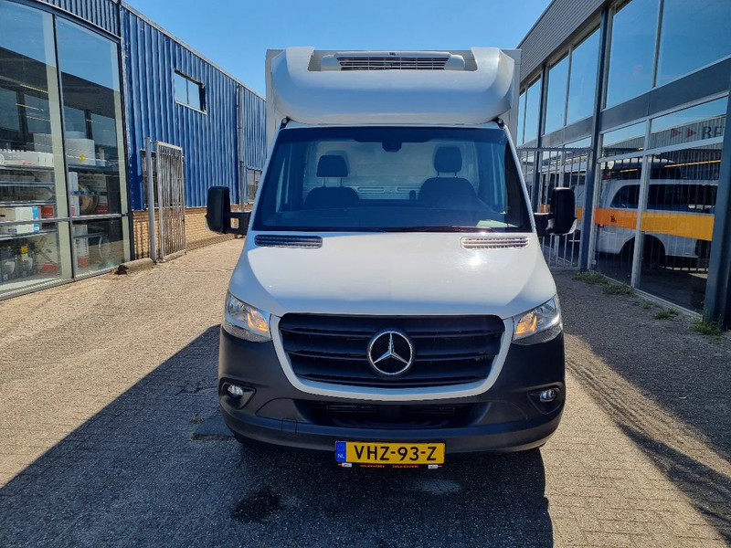 Mercedes-Benz Sprinter 316 CDI Kuhlkoffer Thermoking V300MAX st 230V Euro 6D - Hladilno vozilo: slika 3 Mercedes-Benz Sprinter 316 CDI Kuhlkoffer Thermoking V300MAX st 230V Euro 6D - Hladilno vozilo: slika 3
