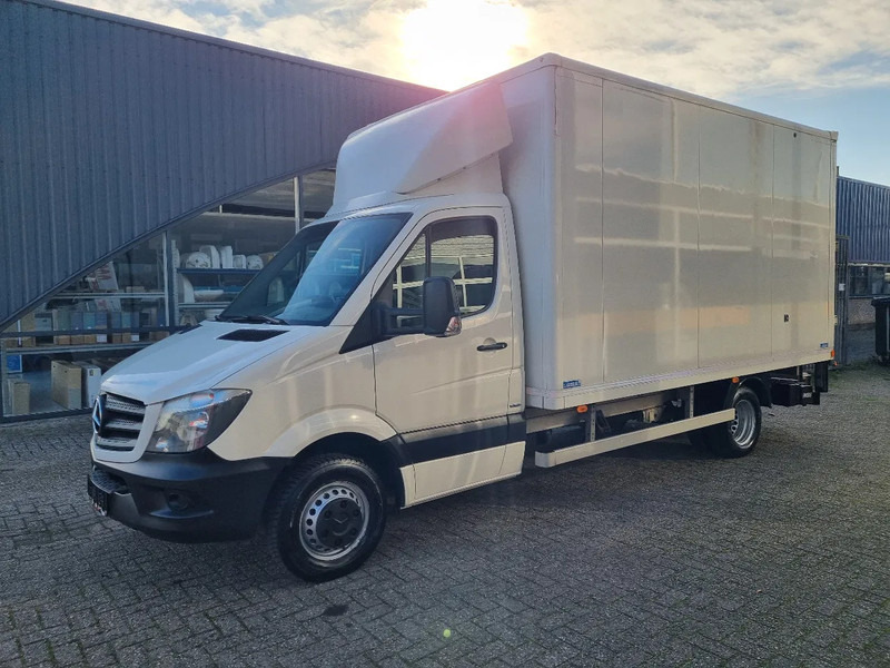 Mercedes-Benz Sprinter 513 CDI Koffer 21kub 130 pk Euro 5B GVW 5000 KG - Dostavno vozilo z zabojnikom: slika 4 Mercedes-Benz Sprinter 513 CDI Koffer 21kub 130 pk Euro 5B GVW 5000 KG - Dostavno vozilo z zabojnikom: slika 4