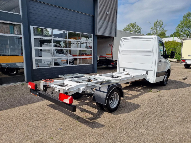 Mercedes-Benz Sprinter 516 CDI Chassis Cabine 4.33 WB GVW 3500 kg Euro 6 - Dostavno vozilo s kesonom: slika 2 Mercedes-Benz Sprinter 516 CDI Chassis Cabine 4.33 WB GVW 3500 kg Euro 6 - Dostavno vozilo s kesonom: slika 2