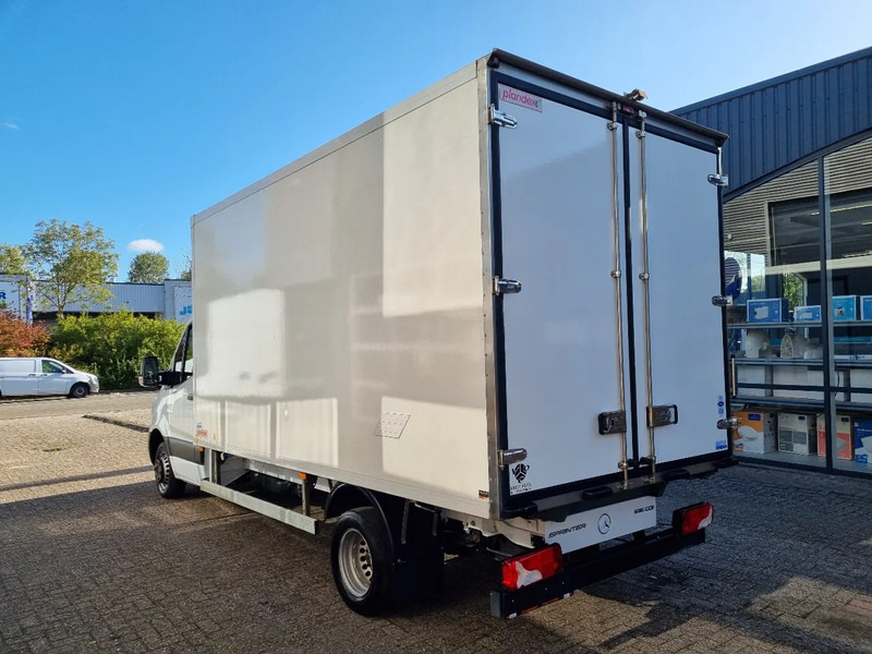 Mercedes-Benz Sprinter 516 CDI Kuhlkoffer/ Carrier/ 8 PALLETS/ EURO 6D - Hladilno vozilo: slika 5 Mercedes-Benz Sprinter 516 CDI Kuhlkoffer/ Carrier/ 8 PALLETS/ EURO 6D - Hladilno vozilo: slika 5