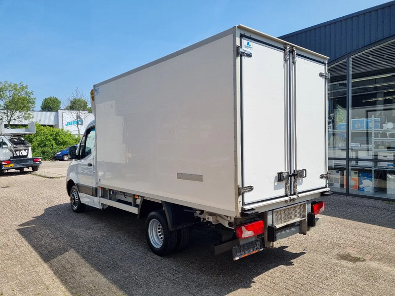 Mercedes-Benz Sprinter 519 CDI 3.0 V6 KUHLKOFFER ATP TK V300MAX ST230V +20C / -20C - Hladilno vozilo: slika 5 Mercedes-Benz Sprinter 519 CDI 3.0 V6 KUHLKOFFER ATP TK V300MAX ST230V +20C / -20C - Hladilno vozilo: slika 5