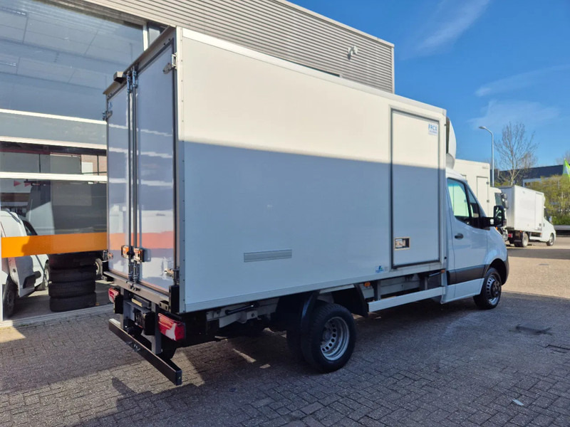 Mercedes-Benz Sprinter 519 CDI Kuhlkoffer -20+20/ Carrier Xarios 350/ Standby 230V - Hladilno vozilo: slika 3 Mercedes-Benz Sprinter 519 CDI Kuhlkoffer -20+20/ Carrier Xarios 350/ Standby 230V - Hladilno vozilo: slika 3