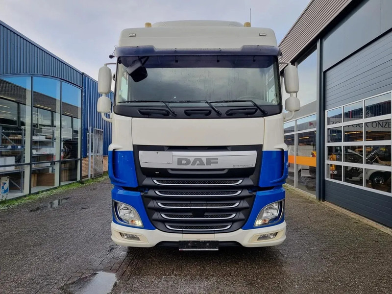 DAF XF 106.440 EURO 6/ Intarder/ Webasto/ ADR / Klima - Vlačilec: slika 3 DAF XF 106.440 EURO 6/ Intarder/ Webasto/ ADR / Klima - Vlačilec: slika 3