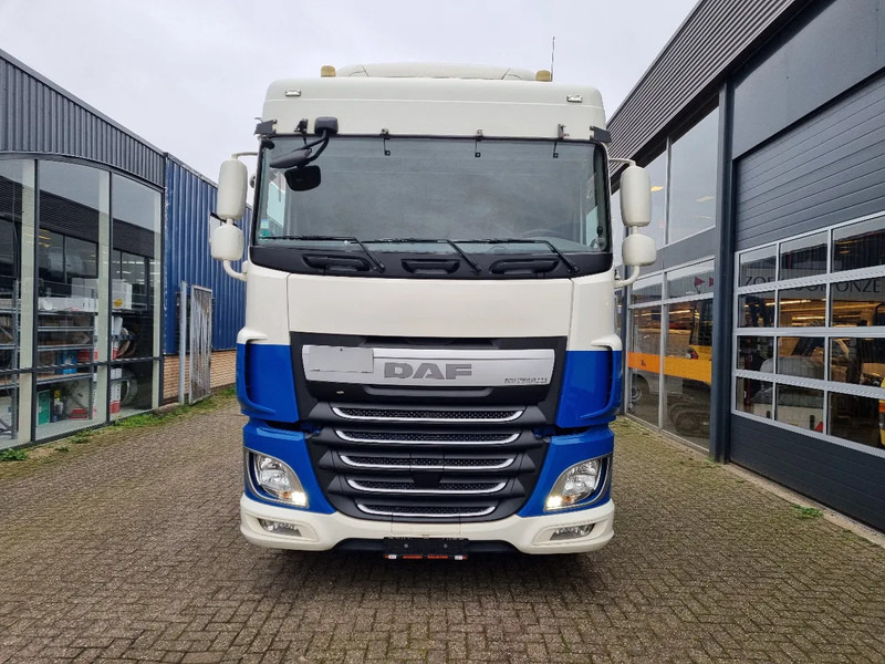 DAF XF 106.440 EURO 6/ Intarder/ Webasto/ ADR / Klima - Vlačilec: slika 3 DAF XF 106.440 EURO 6/ Intarder/ Webasto/ ADR / Klima - Vlačilec: slika 3