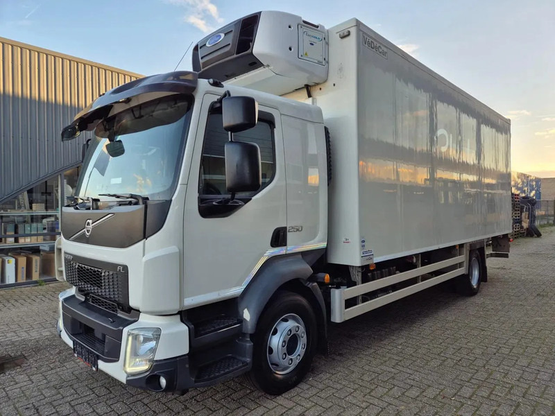 Volvo FL 12.250 Kuhlkoffer Carrier 850MT ST 380V -30/+30/ LBW/ EURO 6 - Tovornjak hladilnik: slika 4 Volvo FL 12.250 Kuhlkoffer Carrier 850MT ST 380V -30/+30/ LBW/ EURO 6 - Tovornjak hladilnik: slika 4