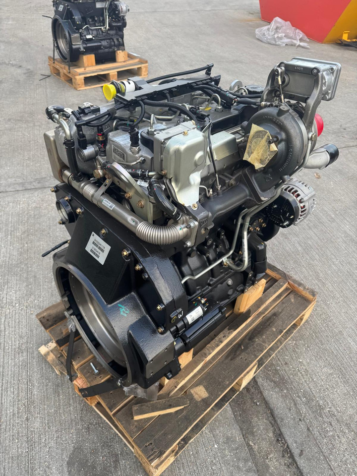 JCB 444 93kW 12V Tier 4i TC Engine - Motor: slika 3 JCB 444 93kW 12V Tier 4i TC Engine - Motor: slika 3