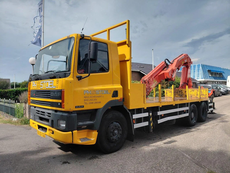 DAF 85.330 6X2 LOW KM !!! CRANE FULL STEEL SUSPENSION ORIGNIAL !!! HOLLAND TRUCK !!! - Tovornjak z dvigalom: slika 3 DAF 85.330 6X2 LOW KM !!! CRANE FULL STEEL SUSPENSION ORIGNIAL !!! HOLLAND TRUCK !!! - Tovornjak z dvigalom: slika 3