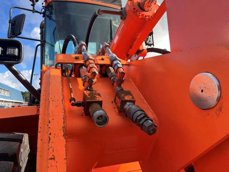 Doosan DL250 - Kolesni nakladalec: slika 4 Doosan DL250 - Kolesni nakladalec: slika 4