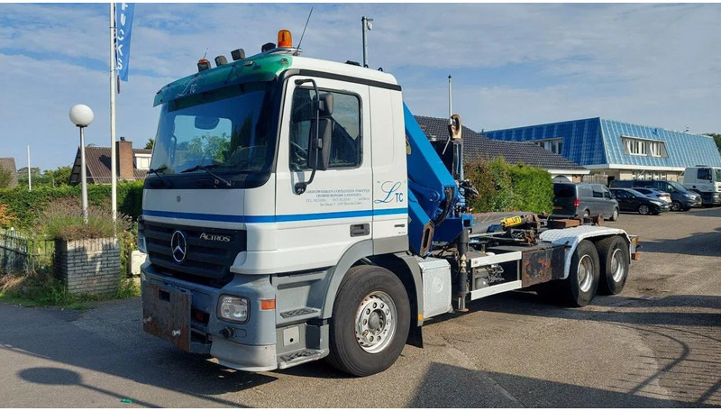 Mercedes-Benz Actros 2641 EPS 3 pedal 6x4 Container crane - Tovornjak z dvigalom: slika 1 Mercedes-Benz Actros 2641 EPS 3 pedal 6x4 Container crane - Tovornjak z dvigalom: slika 1