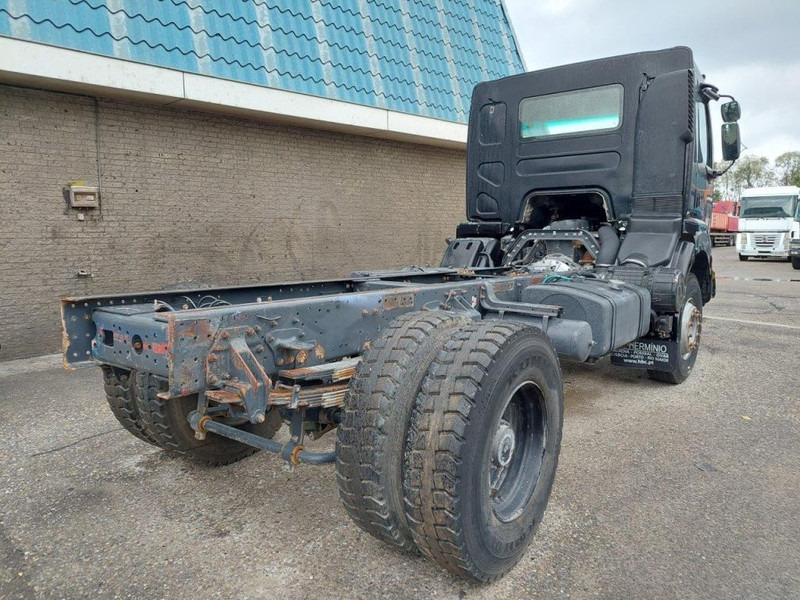 Renault Kerax 270 DCI FULL STEEL SPRING BIG AXLE - Tovornjak-šasija: slika 3 Renault Kerax 270 DCI FULL STEEL SPRING BIG AXLE - Tovornjak-šasija: slika 3
