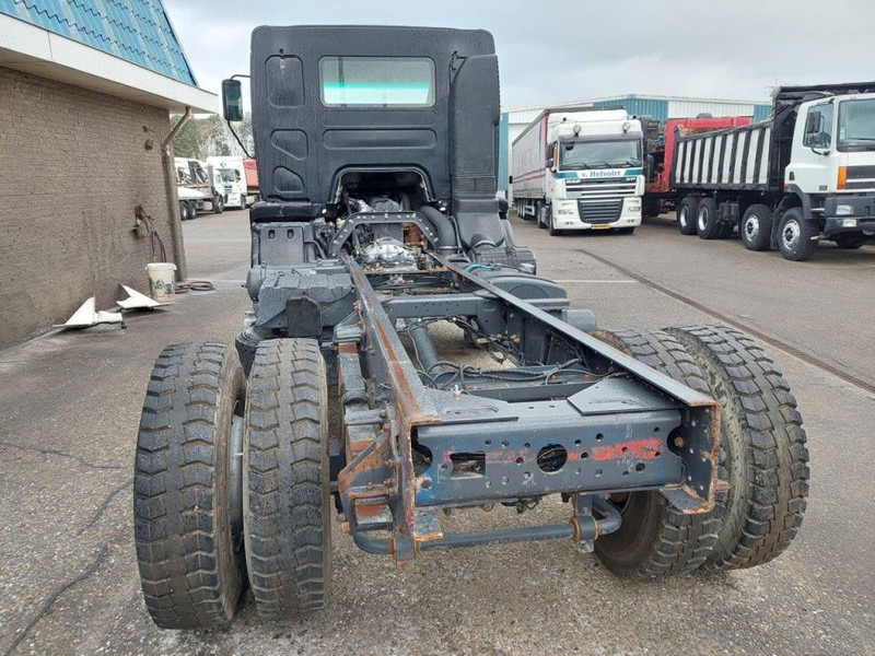 Renault Kerax 270 DCI FULL STEEL SPRING BIG AXLE - Tovornjak-šasija: slika 4 Renault Kerax 270 DCI FULL STEEL SPRING BIG AXLE - Tovornjak-šasija: slika 4