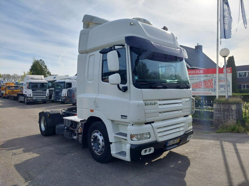 DAF CF 85.460 4x2 Retarder - Vlačilec: slika 2 DAF CF 85.460 4x2 Retarder - Vlačilec: slika 2