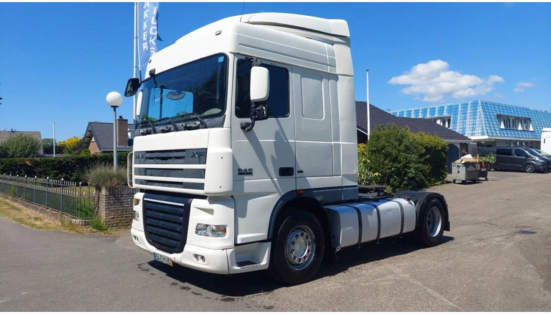 DAF XF 105.410 4x2 - Vlačilec: slika 1 DAF XF 105.410 4x2 - Vlačilec: slika 1
