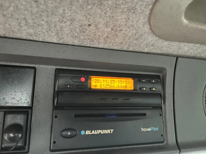 Tovornjak cisterna Volvo FL 611 FL6 11 4x2 with TANK, possible to remove the tank: slika 18 Tovornjak cisterna Volvo FL 611 FL6 11 4x2 with TANK, possible to remove the tank: slika 18