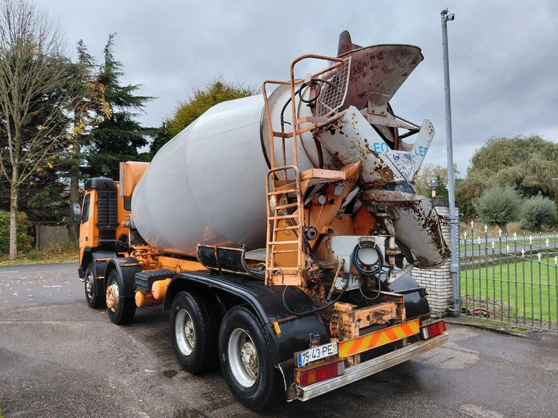Volvo FM 12 8x4 Mixer Steel - Avtomešalec: slika 4 Volvo FM 12 8x4 Mixer Steel - Avtomešalec: slika 4