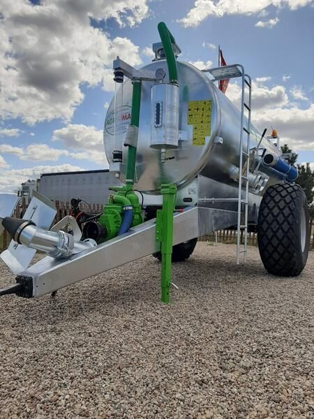 Agro-max New Agro-Max Barrel/ Beczkowóz wóz asenizacyjny 10000 l - Cisterna za gnojevko: slika 4 Agro-max New Agro-Max Barrel/ Beczkowóz wóz asenizacyjny 10000 l - Cisterna za gnojevko: slika 4